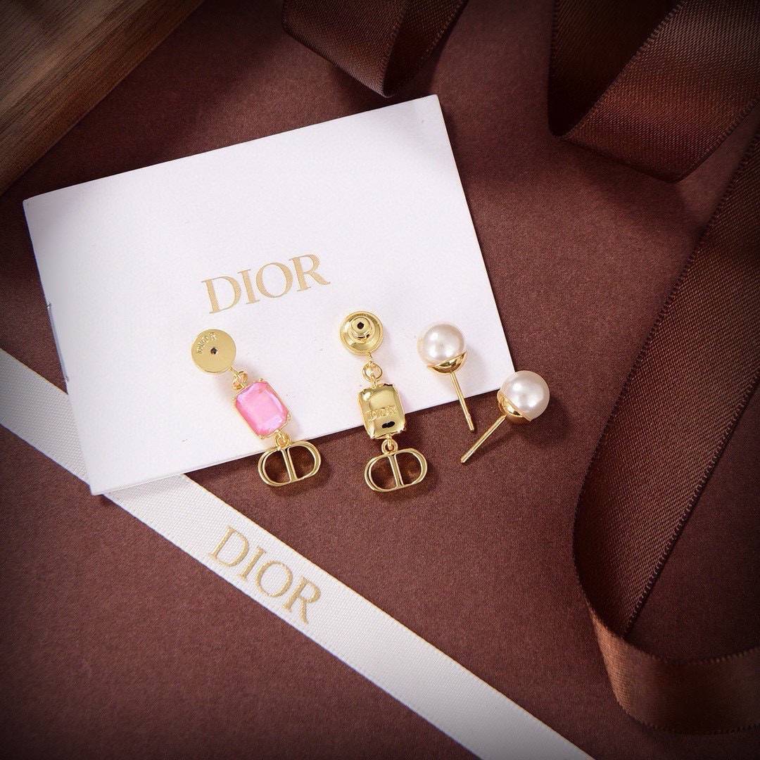 Dior ディオール レディース ピアス ペンダント ディオールロゴ ゴールドフィニッシュ レジンパール ブランドアクセサリー 上品 プレゼント - 画像 6