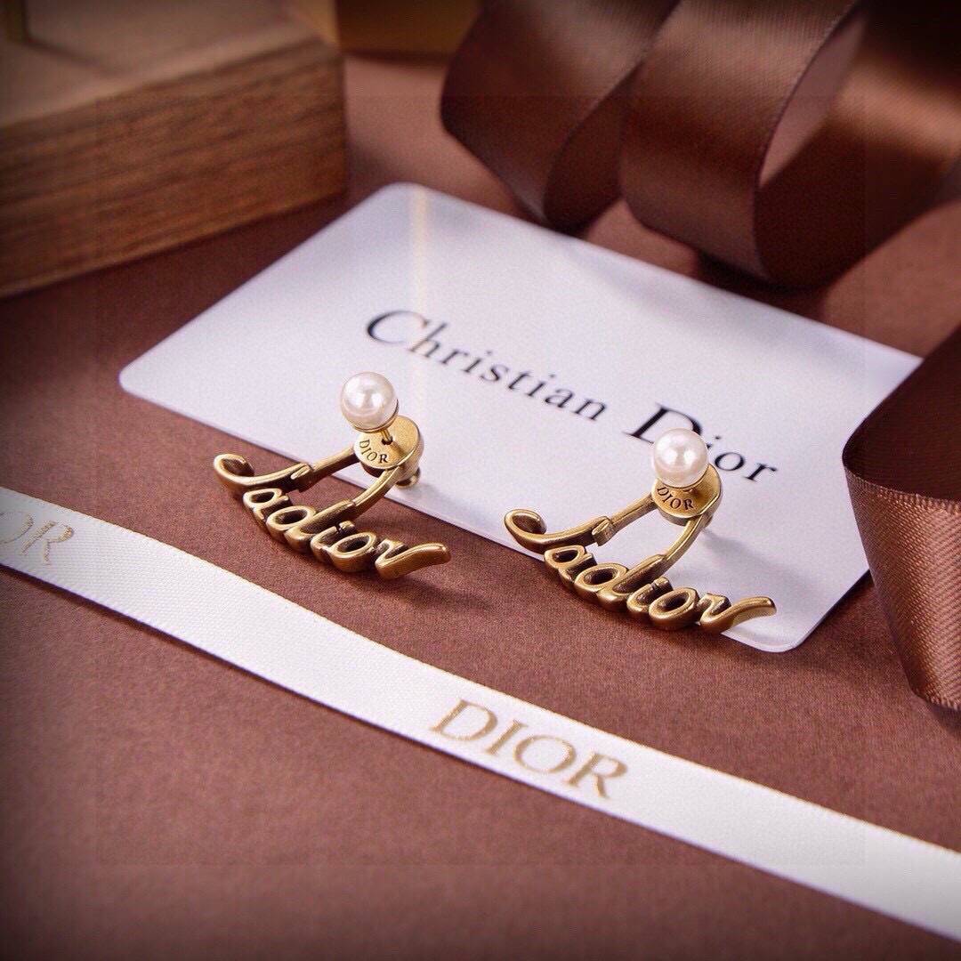 Dior ディオール レディース ピアス JAdior ロゴピアス レジンパール ゴールドフィニッシュ ブランドアクセサリー 上品 普段使い ギフト - 画像 7