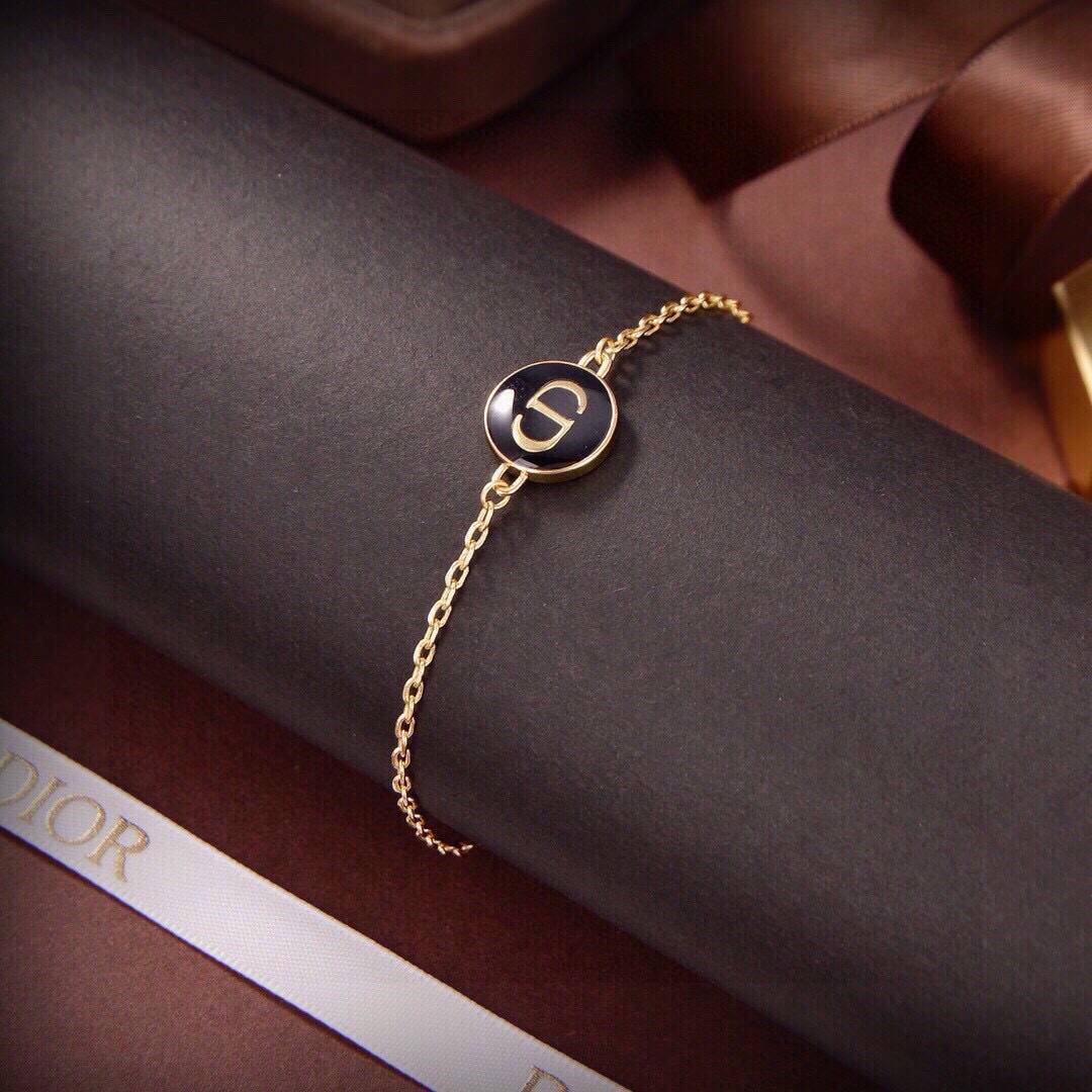 Dior ディオール レディース ブレスレット CDロゴ ゴールドフィニッシュ レジンパール ブランドアクセサリー 上品 普段使い ギフト - 画像 4