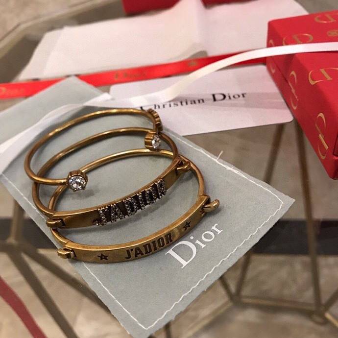 Dior ディオール レディース ブレスレット CDロゴ メタル ブランドアクセサリー 上品 华やか プチCD ギフト - 画像 3
