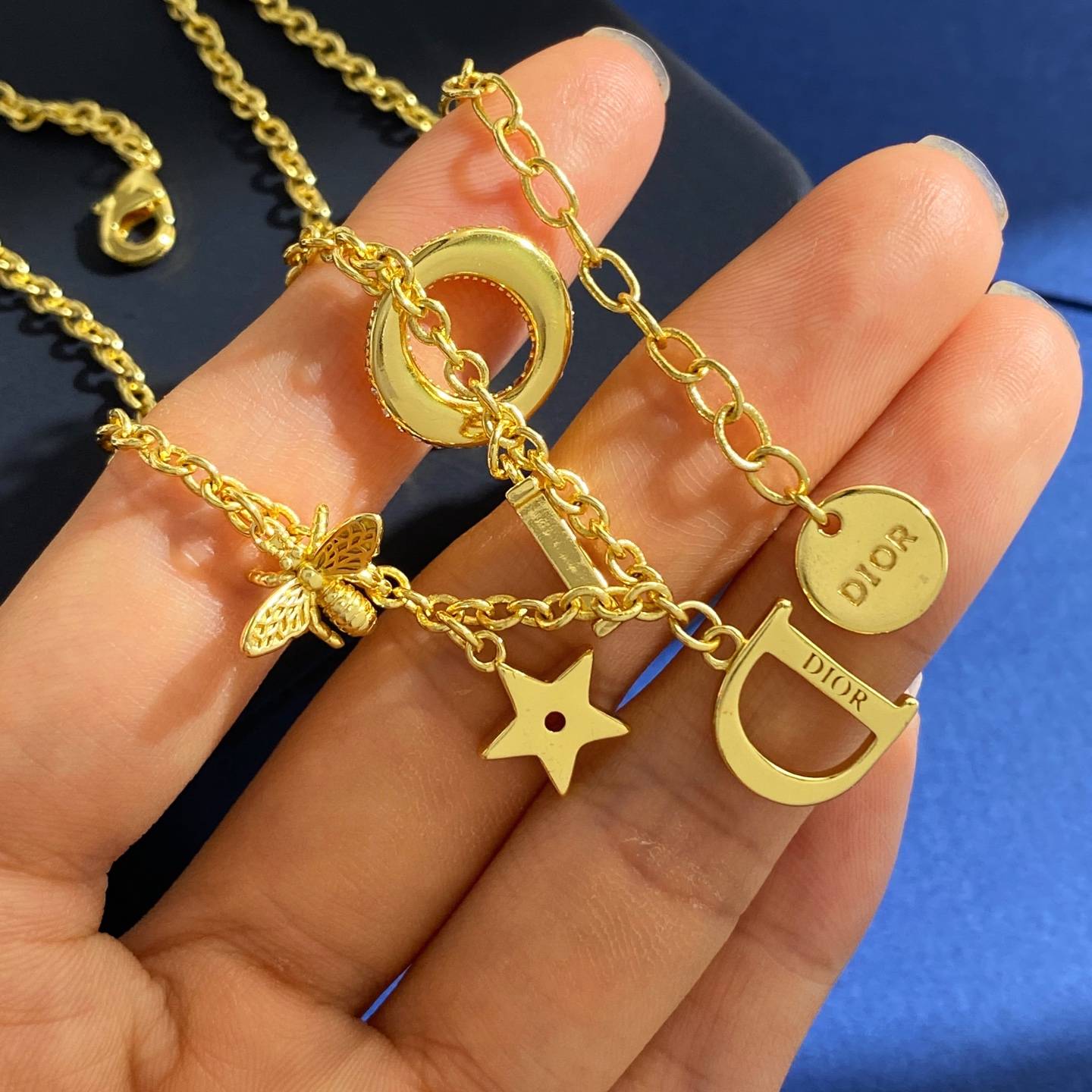 Dior ディオール レディース ネックレス CDロゴ レジンパール プチCD ブランドアクセサリー 上品 デイリーユース - 画像 5