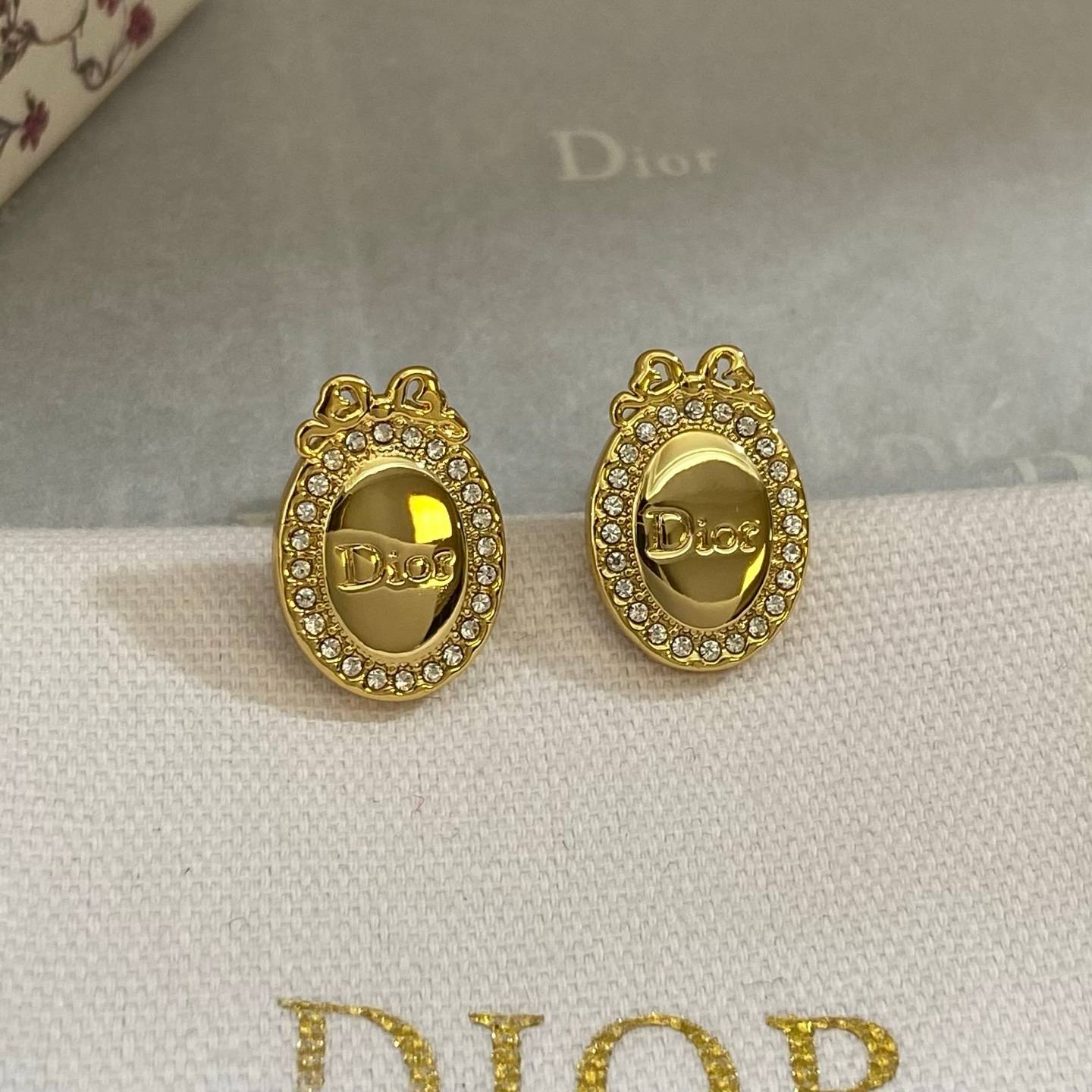 Dior ディオール レディース ピアス CDロゴ レジンパール クリスタル ブランドアクセサリー 上品 华やか プレゼント - 画像 5