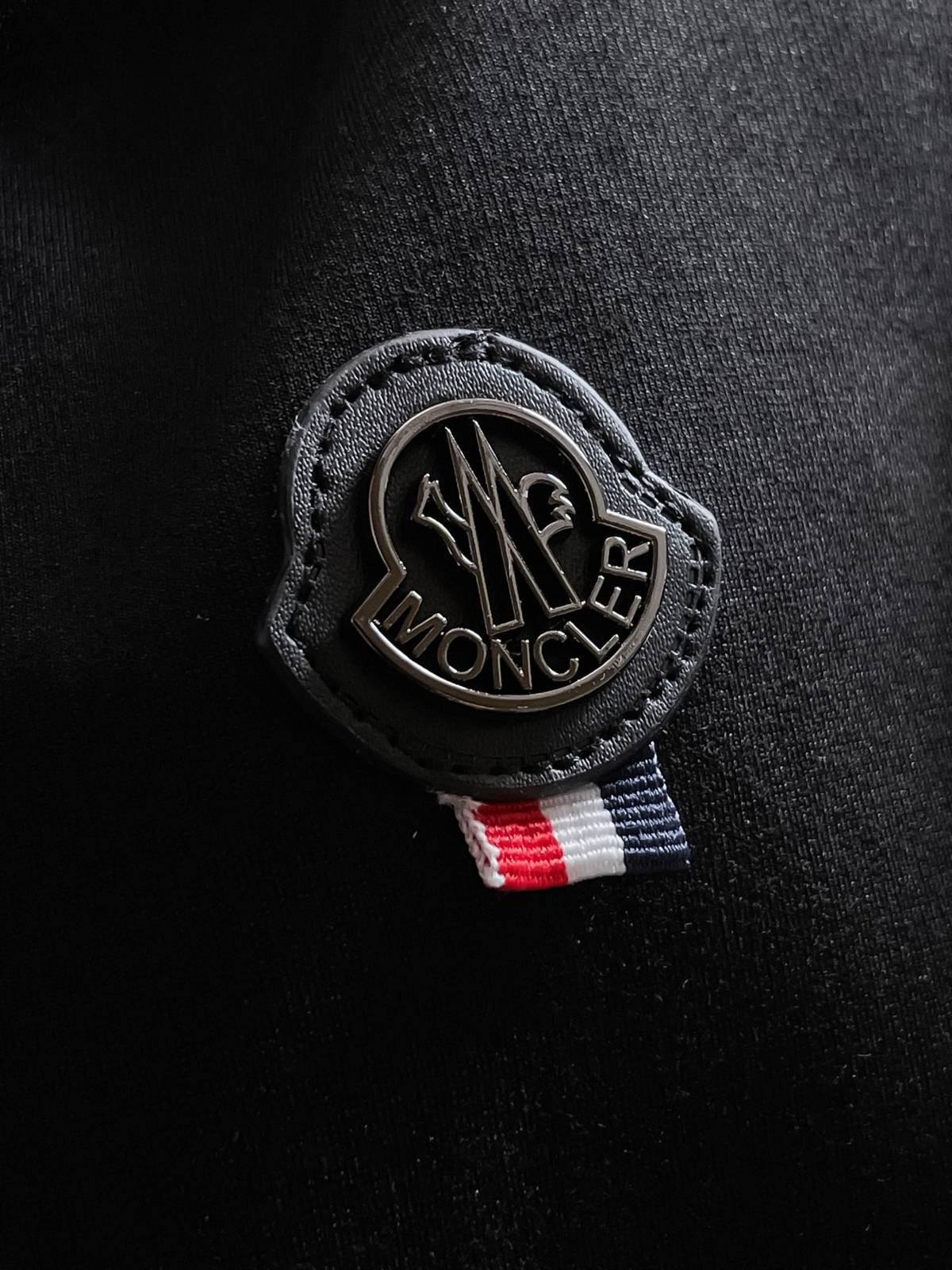 MONCLER モンクレール メンズ セットアップ ジップパーカー ロゴワッペン ロゴテープ トラックパンツ 秋冬 ブラック - 画像 6