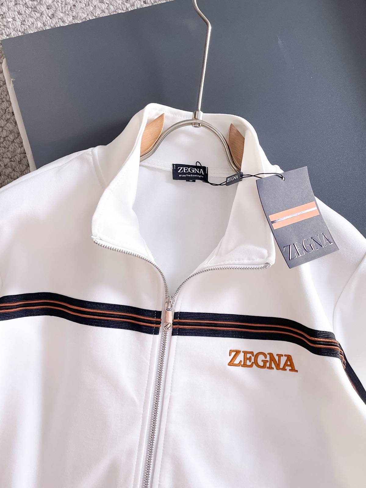 ZEGNA ジェニス メンズ セットアップ ジップアップパーカー ロゴ刺繍 スポーツウェア 秋冬 ホワイト - 画像 6