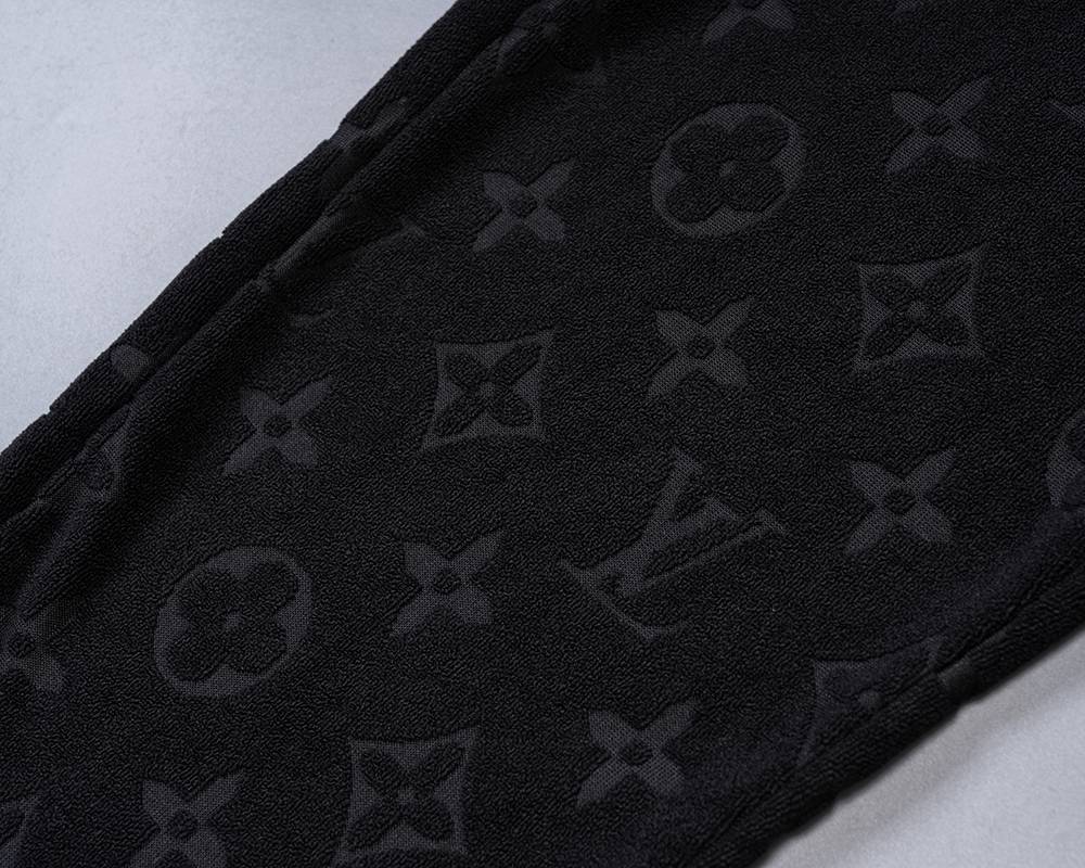 LV メンズ スウェットセットアップ ジップパーカー ロゴ刺繍 ロングジップ メタルパーツ ブラック - 画像 11