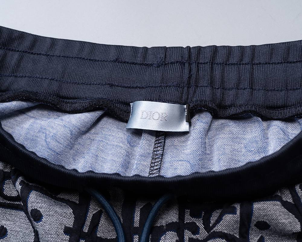 DIOR ディオール メンズ スウェットセットアップ ジップパーカー ロゴワッペン ロゴ刺繍 トラックパンツ ブラック グレー - 画像 3