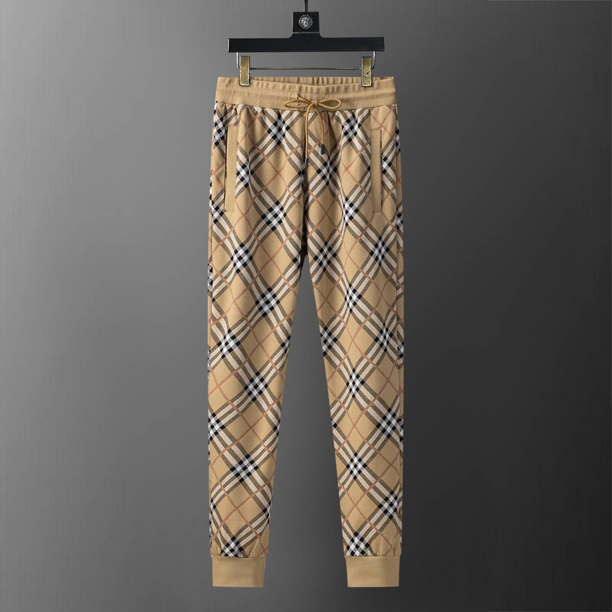 BURBERRY バーバリー メンズ セットアップ ジップアップパーカー ロゴワッペン トレーナーセット ストリート ベージュ - 画像 6
