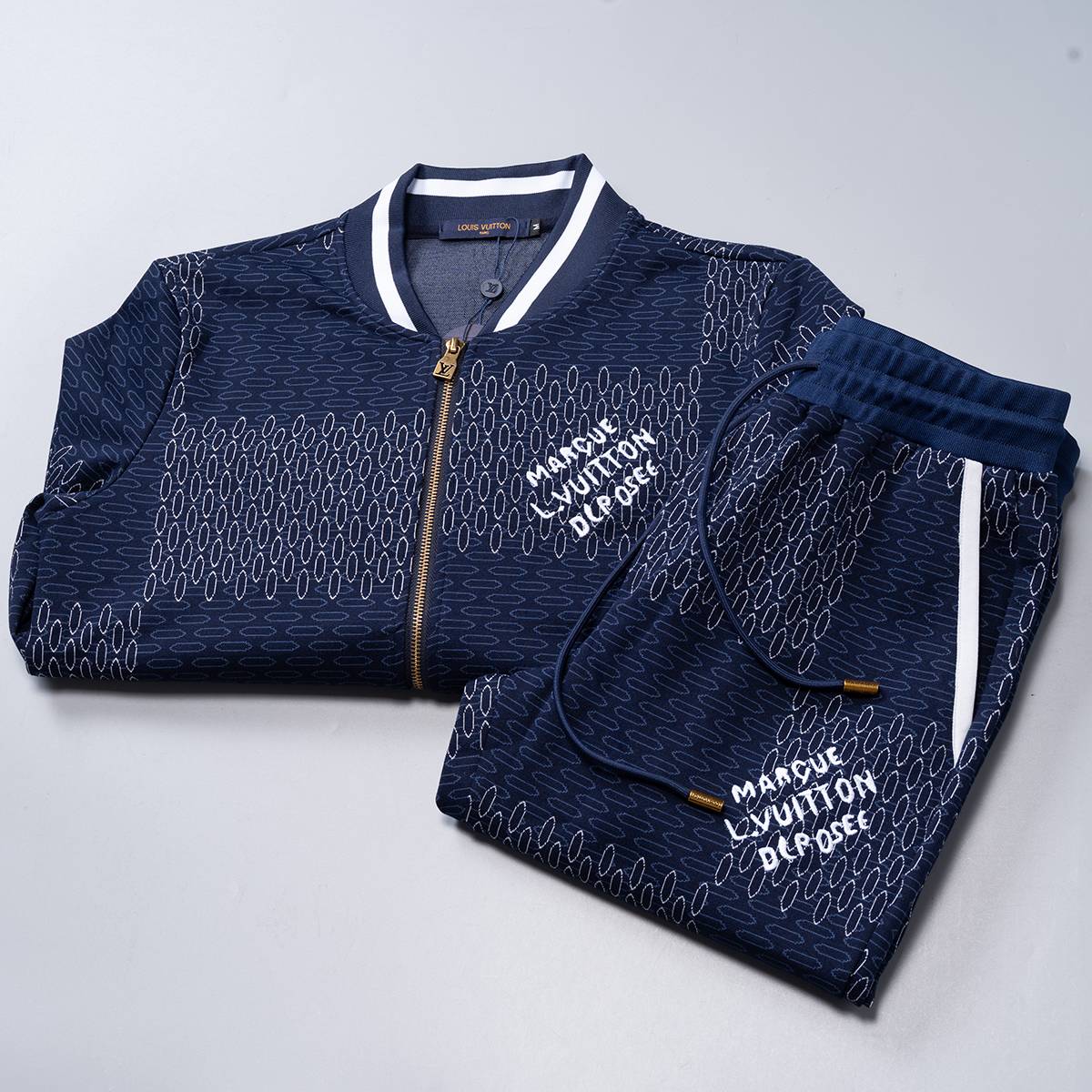 MONCLER モンクレール メンズ セットアップ ジップパーカー ロゴワッペン ロゴ刺繍 スポーツウェア 秋冬 ブラック - 画像 16