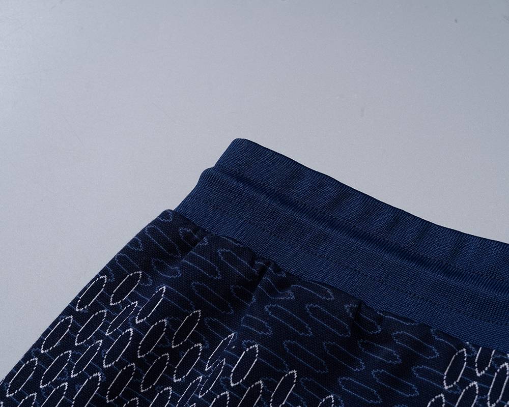 MONCLER モンクレール メンズ セットアップ ジップパーカー ロゴワッペン ロゴ刺繍 スポーツウェア 秋冬 ブラック - 画像 18