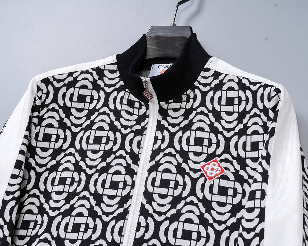VERSACE ヴェルサーチ セットアップ メンズ ジップアップパーカー ロゴワッペン グレカ柄 ブラック - 画像 8