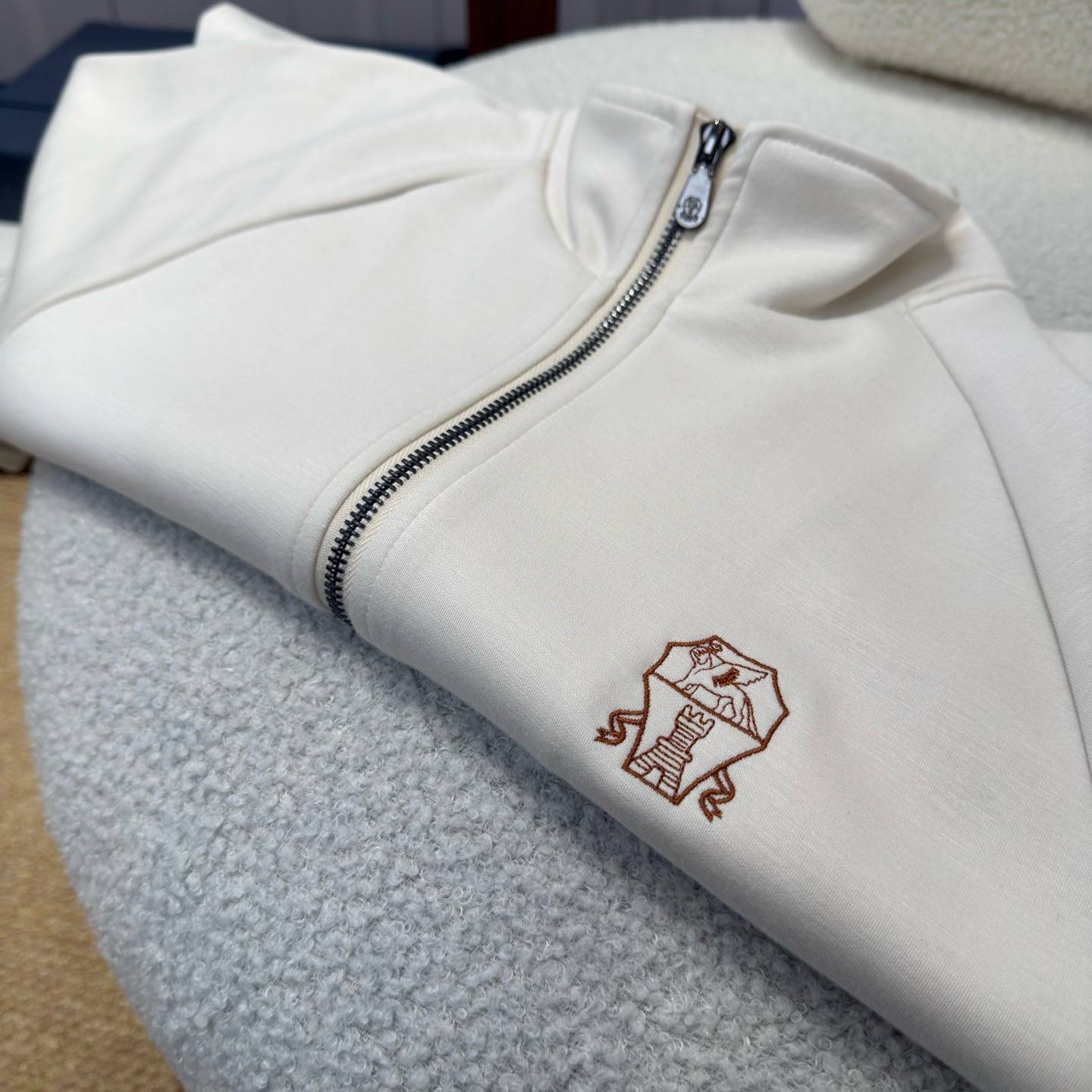 MONCLER モンクレール メンズ セットアップ ジップアップパーカー ロゴワッペン トレーニングウェア 秋冬 ホワイト - 画像 6