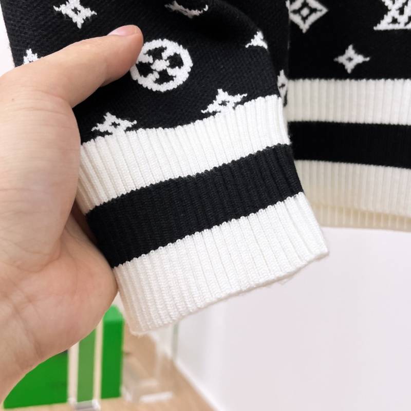 LOUIS VUITTON メンズ ニット クルーネック ケーブルニット ロゴ刺繍 オーバーサイズ ブラック - 画像 5