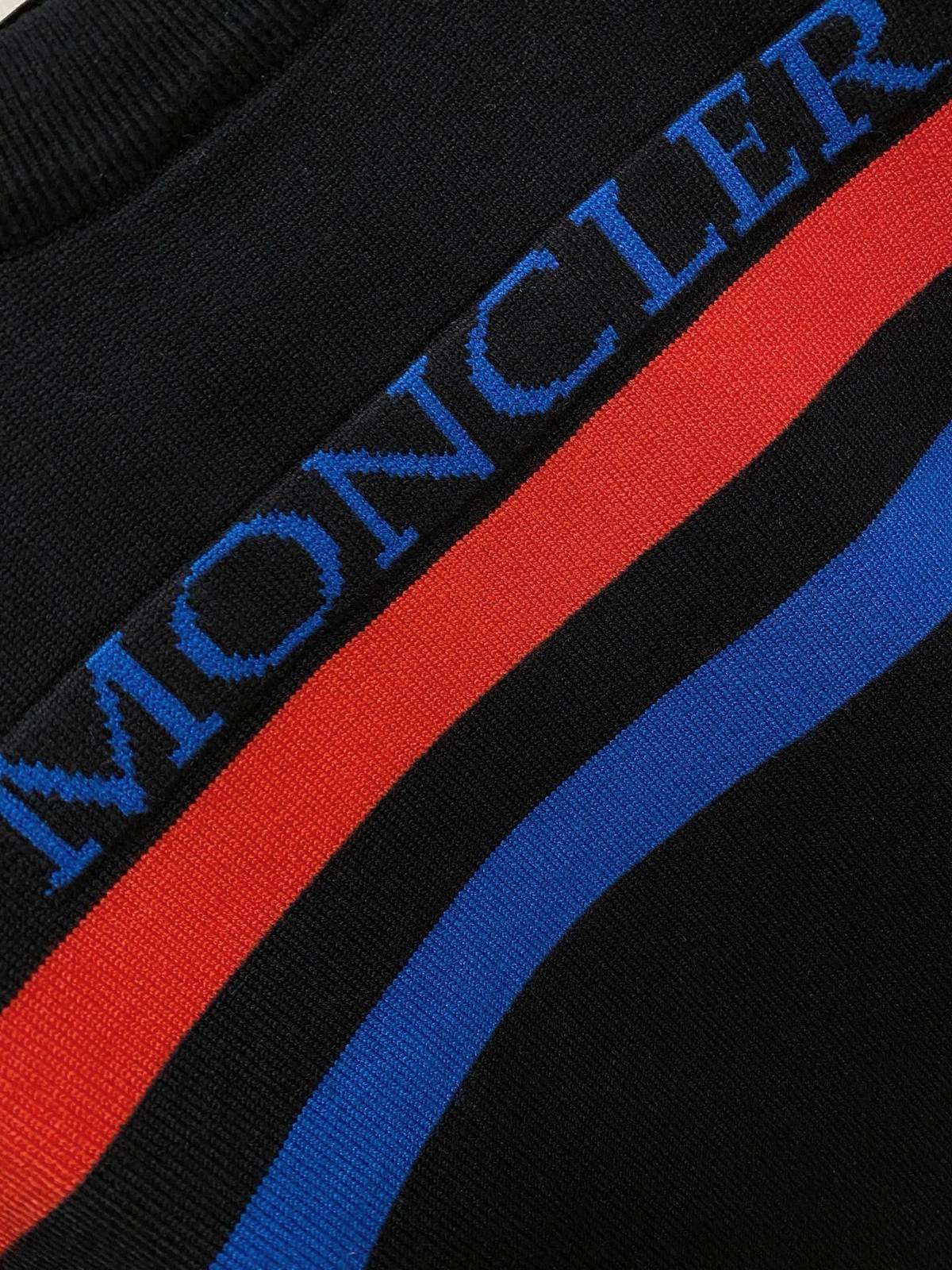 MONCLER モンクレール メンズ ニット クルーネック ロゴ刺繍 ワッフル編み リブニット 秋冬 オーバーサイズ ブラック - 画像 6