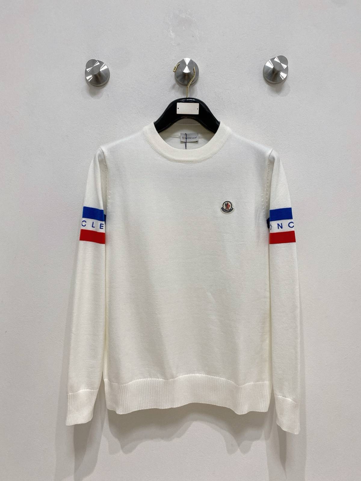 MONCLER モンクレール メンズ ニット クルーネック ローゲージ ワッフル編み レギュラーフィット ブラック