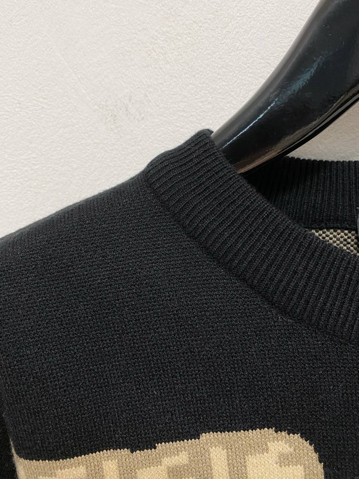 FENDI フェンディ レディース ニット クルーネック ケーブルニット ロゴ刺繍 ファッション ブラック - 画像 6