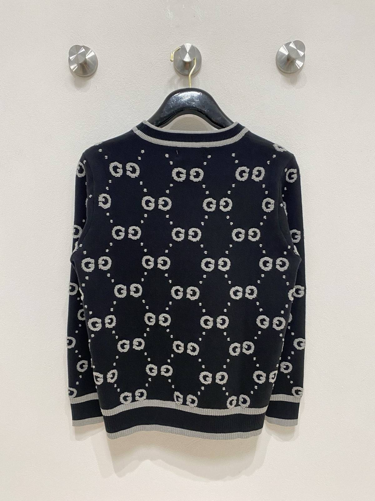 GUCCI グッチ メンズ ニット クルーネック インターシャ ローゲージ オーバーサイズ 秋冬 ブラック - 画像 2