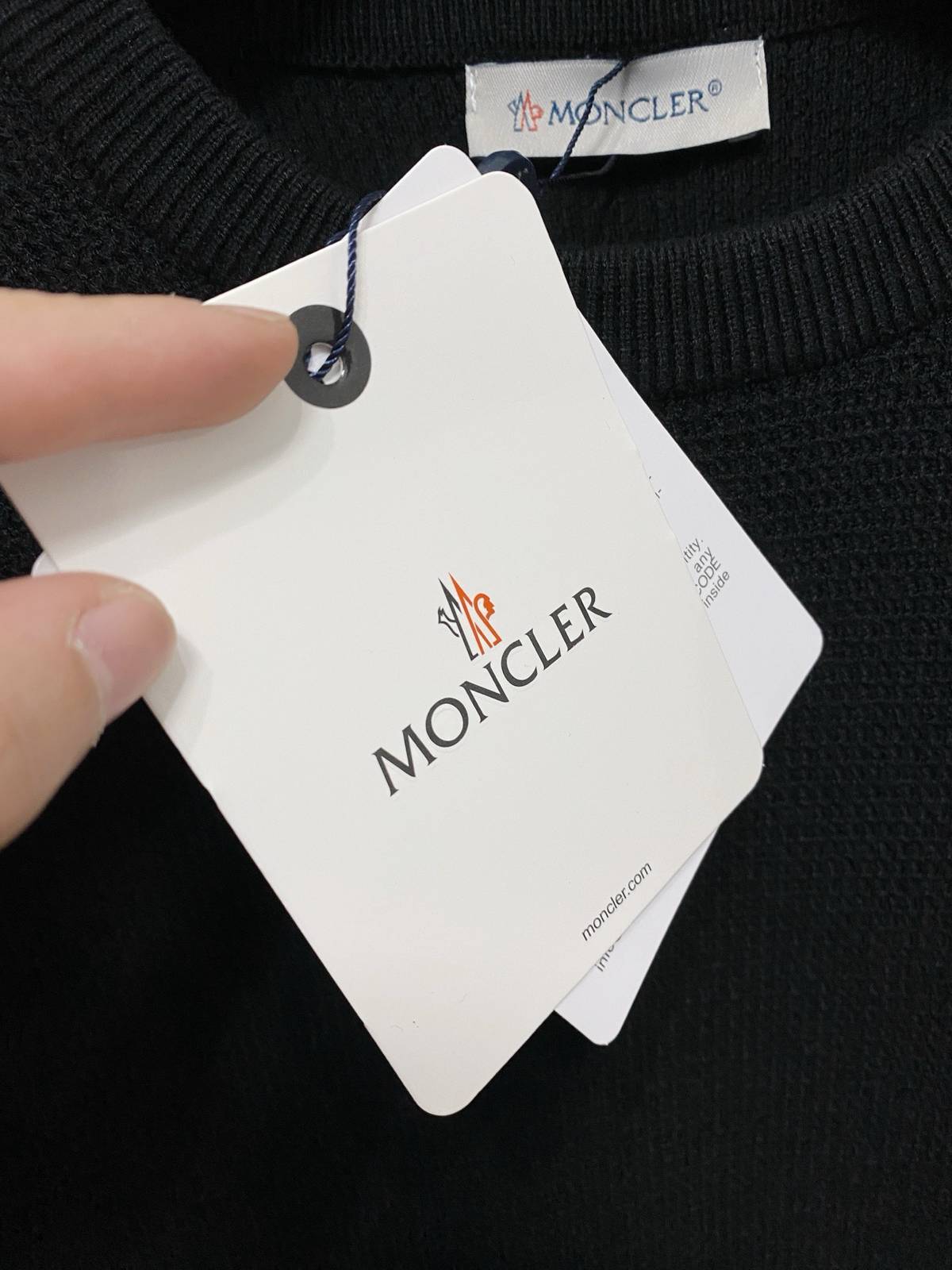 MONCLER モンクレール メンズ ニット クルーネック ローゲージ 総柄 ワッフル編み ブラック ホワイト M 3XLA17 - 画像 6