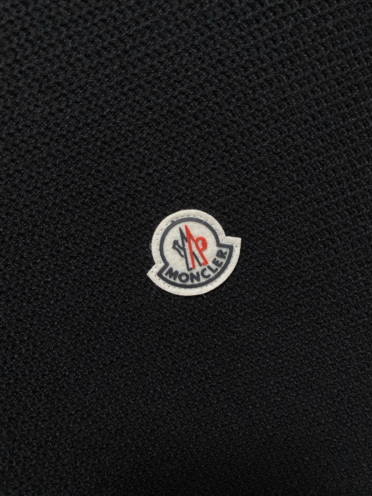 MONCLER モンクレール メンズ ニット クルーネック ローゲージ 総柄 ワッフル編み ブラック ホワイト M 3XLA17 - 画像 7