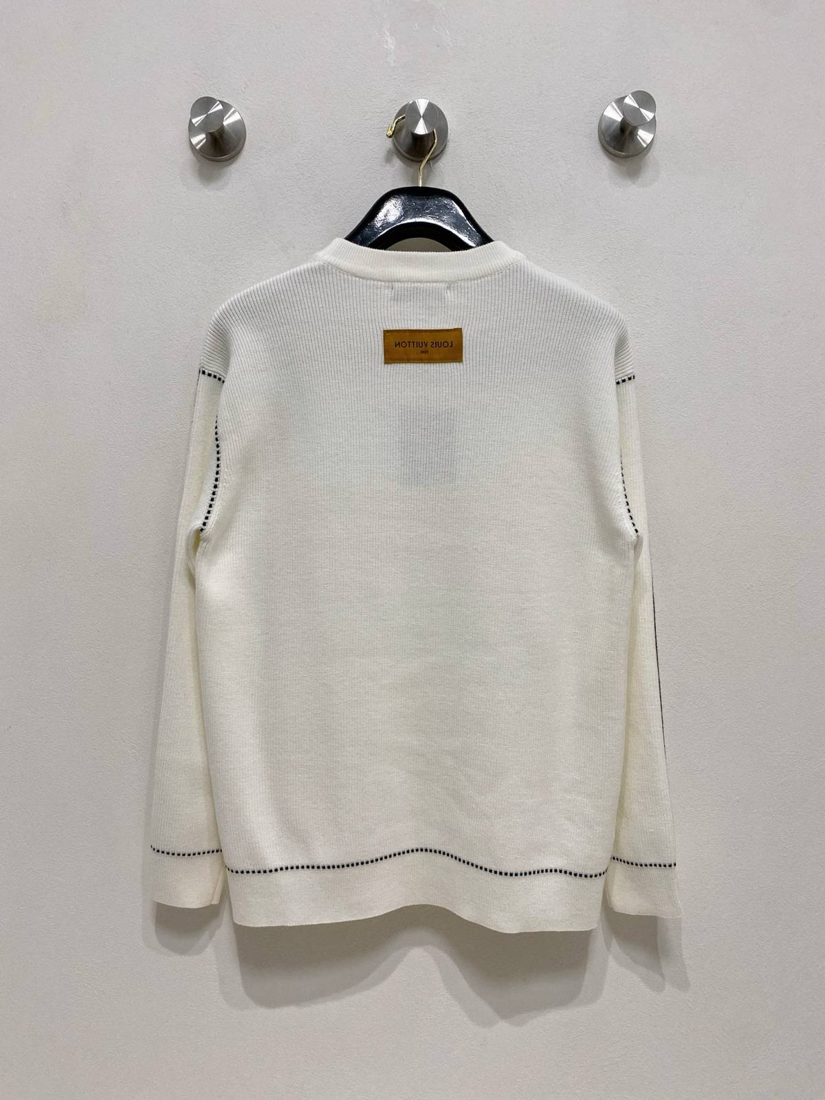 LOUIS VUITTON レディース ニット クルーネック ロゴ刺繍 リブ編み ブラック ホワイト M 3XL - 画像 10