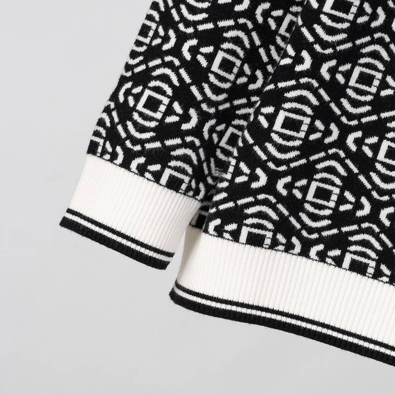 CASABLANCA メンズ ニット セーター ハーフジップ ロゴ刺繍 ワッフル編み オーバーサイズ 秋冬 ブラック - 画像 11