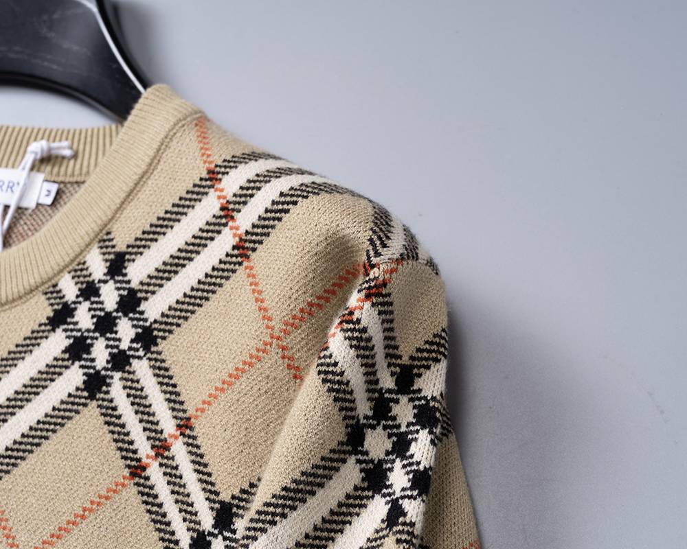 BURBERRY バーバリー メンズ ニット クルーネック ケーブルニット ロゴ刺繍 秋冬 オーバーサイズ ベージュ - 画像 3
