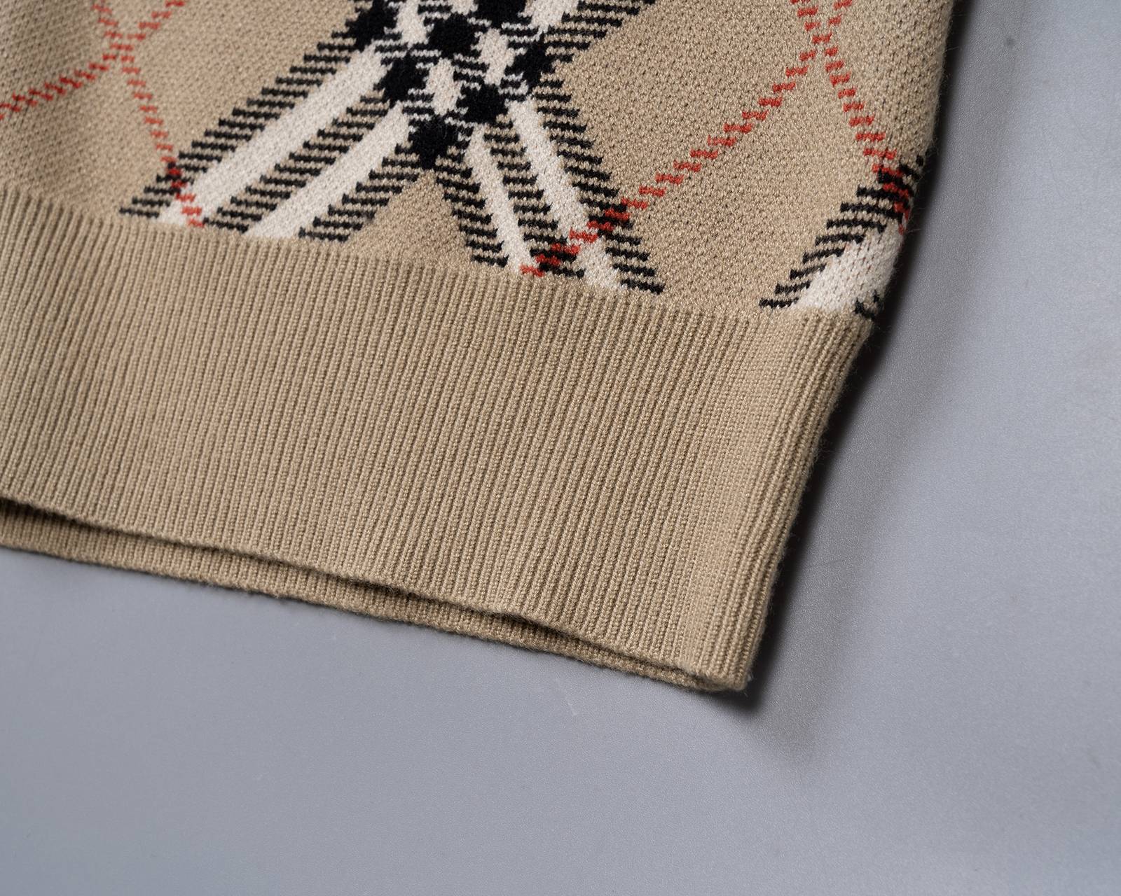 BURBERRY メンズ カーディガン クルーネック ケーブルニット ボーダー プチロゴ オーバーサイズ 秋冬 ベージュ - 画像 6