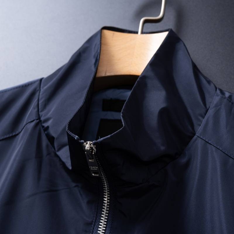 PRADA プラダ メンズ ジャケット ブルゾン スタンドカラージャケット ナイロン ロゴワッペン ミリタリー 通勤 通学 ネイビー - 画像 13