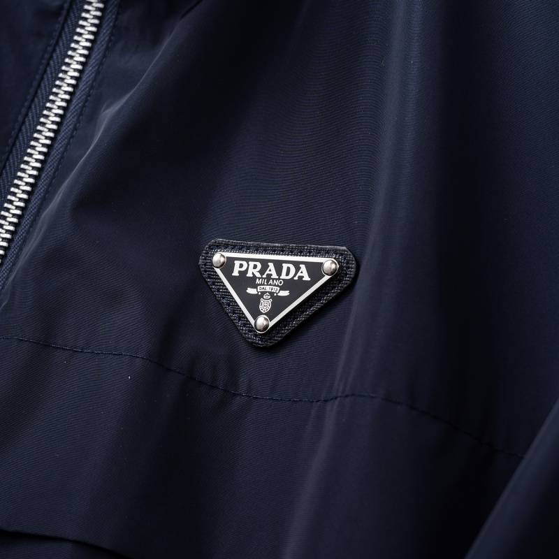PRADA プラダ メンズ ジャケット ブルゾン スタンドカラージャケット ナイロン ロゴワッペン ミリタリー 通勤 通学 ネイビー - 画像 15