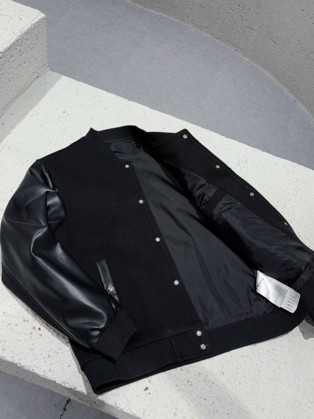 PRADA プラダ メンズ ジャケット ブルゾン ロゴワッペン ナイロン ワークジャケット ブラック - 画像 7