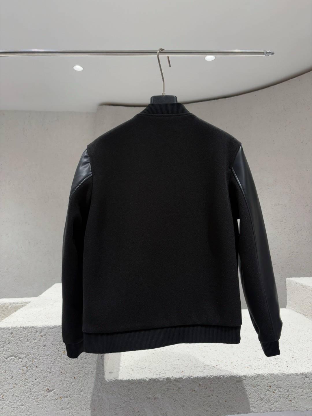 PRADA プラダ メンズ ジャケット ブルゾン ロゴワッペン ナイロン ワークジャケット ブラック - 画像 10
