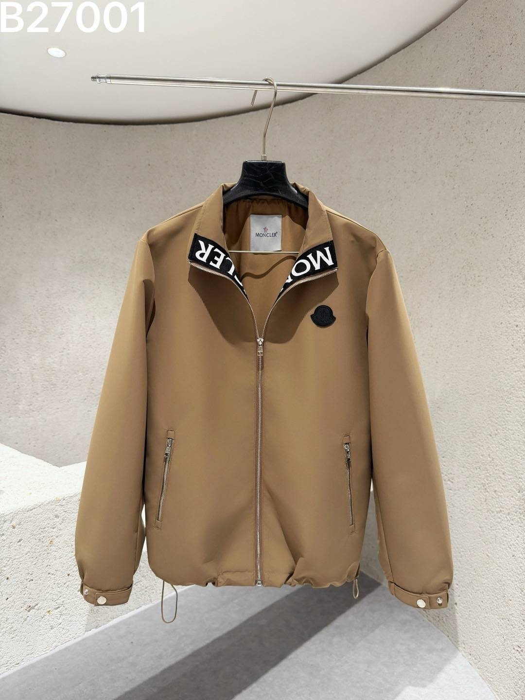 MONCLER モンクレール メンズ ブルゾン フーデッドジャケット ナイロン ロゴワッペン ダブルジップ 秋冬 通勤 ブラック ベージュ - 画像 9