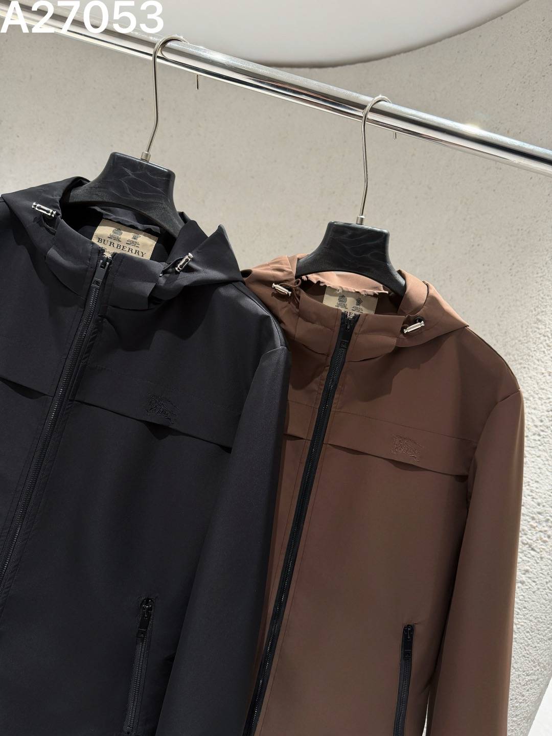 BURBERRY バーバリー メンズ ブルゾン フーデッドジャケット ナイロン ロゴワッペン ダブルジップ 秋冬 防寒 ブラック カーキ - 画像 5
