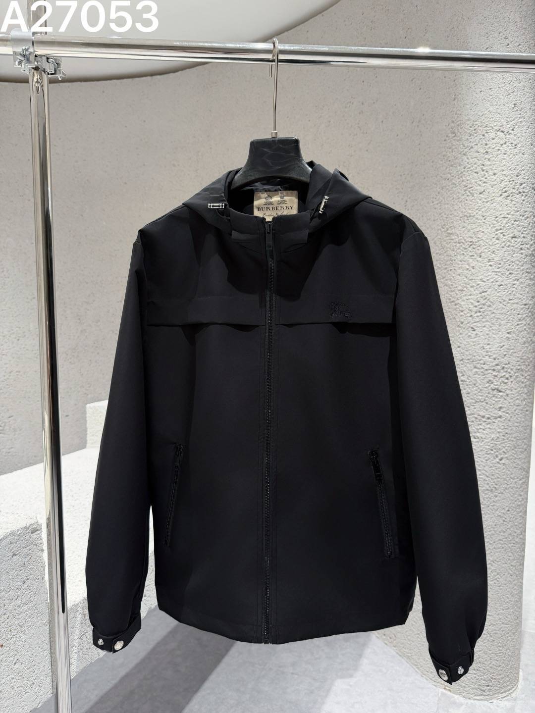 BURBERRY バーバリー メンズ ブルゾン フーデッドジャケット ナイロン ロゴワッペン ダブルジップ 秋冬 防寒 ブラック カーキ - 画像 9