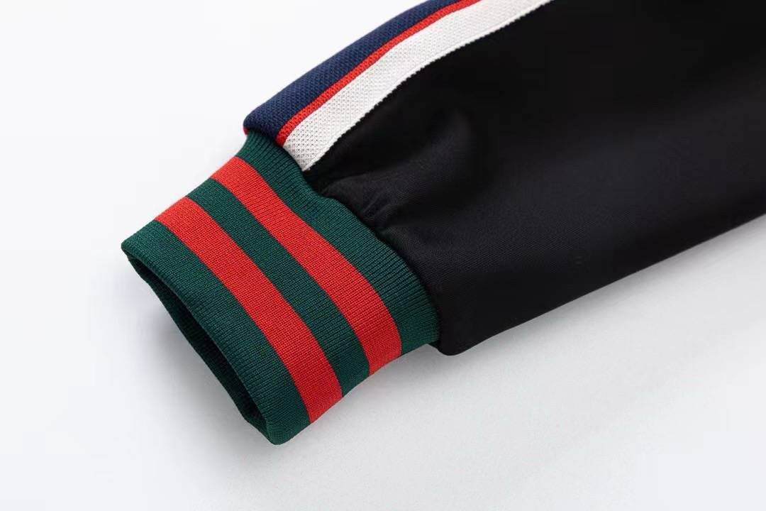 GUCCI メンズ ジャケット ブルゾン スタンドカラージャケット ナイロン ロゴワッペン ダブルジップ ミリタリー ブラック - 画像 6