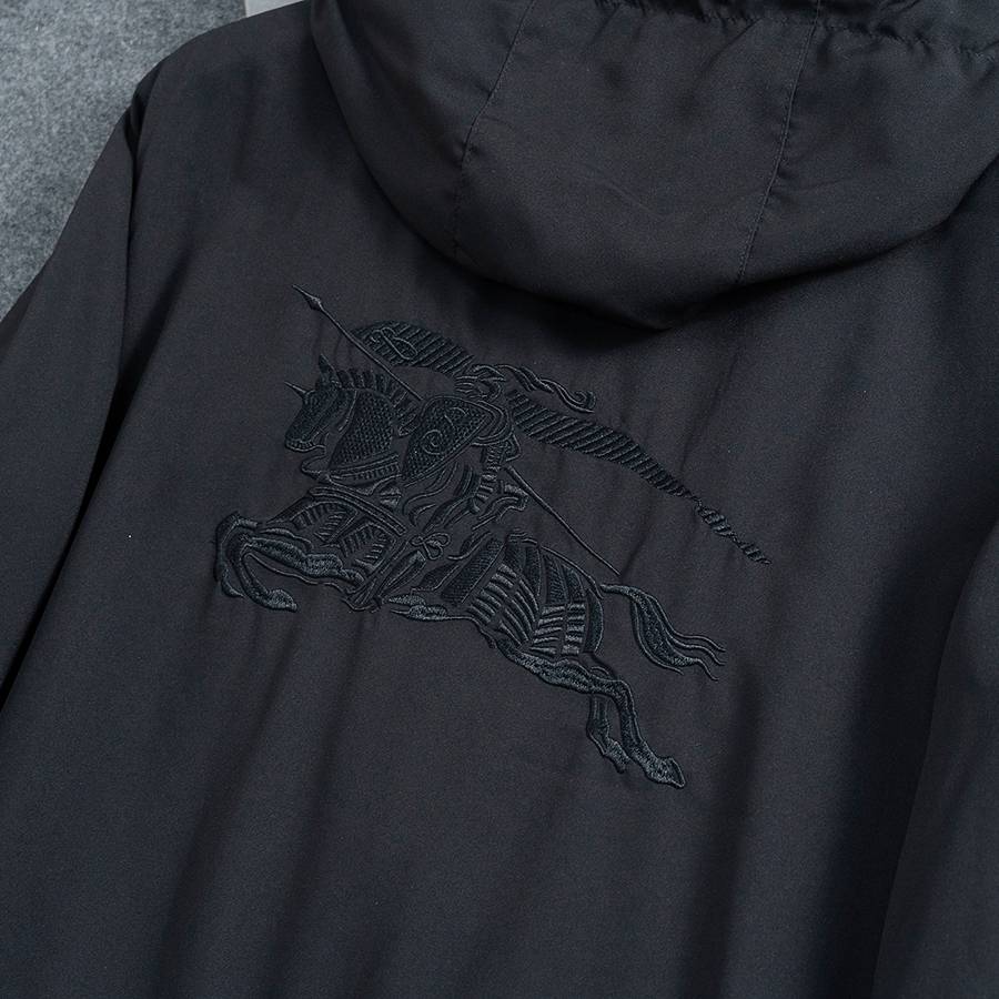 BURBERRY バーバリー メンズ ジャケット ブルゾン マウンテンパーカー ナイロン キルティング ロゴワッペン ダブルジップ 秋冬 黒 M - 画像 5
