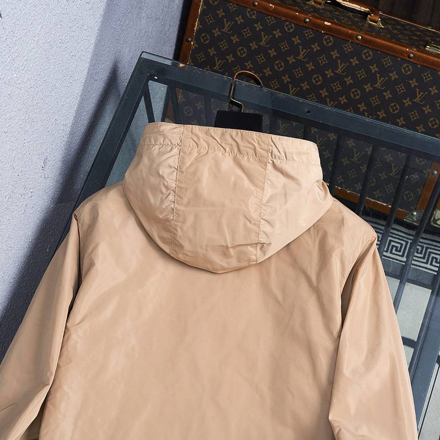 BURBERRY バーバリー メンズ ジャケット ブルゾン マウンテンパーカー ナイロン ロゴワッペン レギュラーフィット カーキ - 画像 6