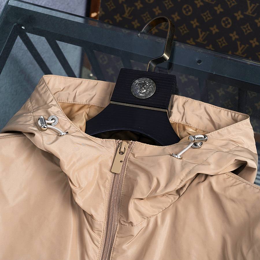 BURBERRY バーバリー メンズ ジャケット ブルゾン マウンテンパーカー ナイロン ロゴワッペン レギュラーフィット カーキ - 画像 15