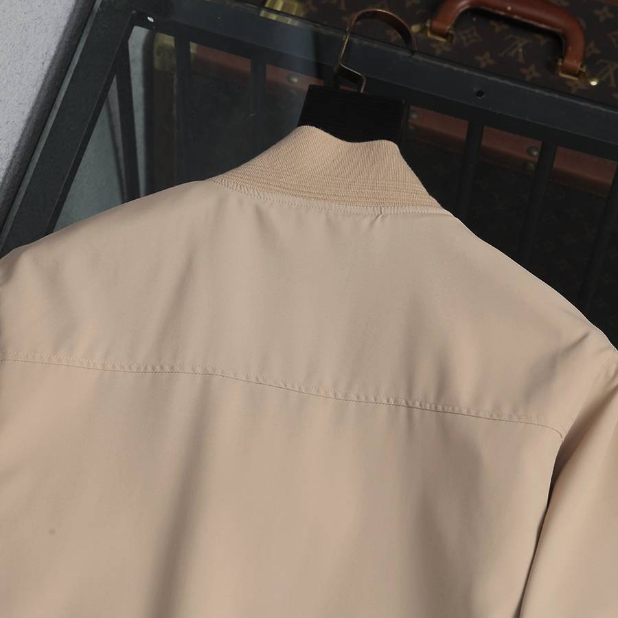 BURBERRY バーバリー メンズ ジャケット スタンドカラージャケット ナイロン ロゴワッペン ドローコード ミリタリー 秋冬 ベージュ - 画像 6