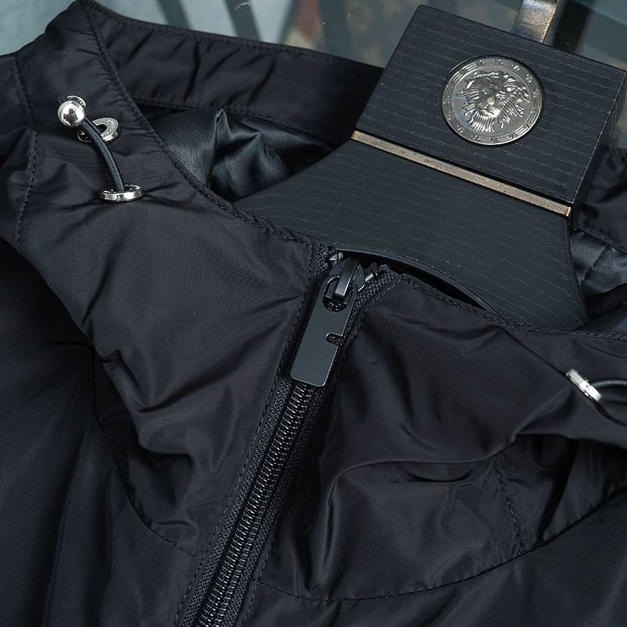 BURBERRY バーバリー メンズ ブルゾン MA 1 ナイロン ロゴワッペン ダブルジップ 秋冬 防寒 ブラック - 画像 13