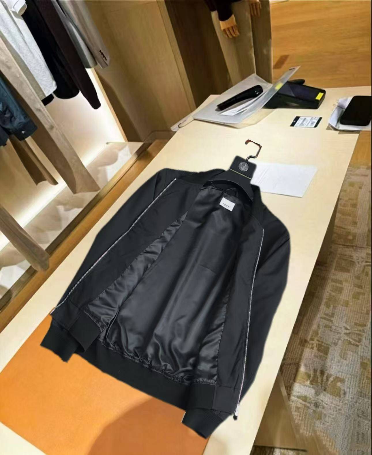 BURBERRY バーバリー メンズ ブルゾン マウンテンパーカー ナイロン ロゴワッペン ダブルジップ 秋冬 防寒 ブラック M 3XL - 画像 10