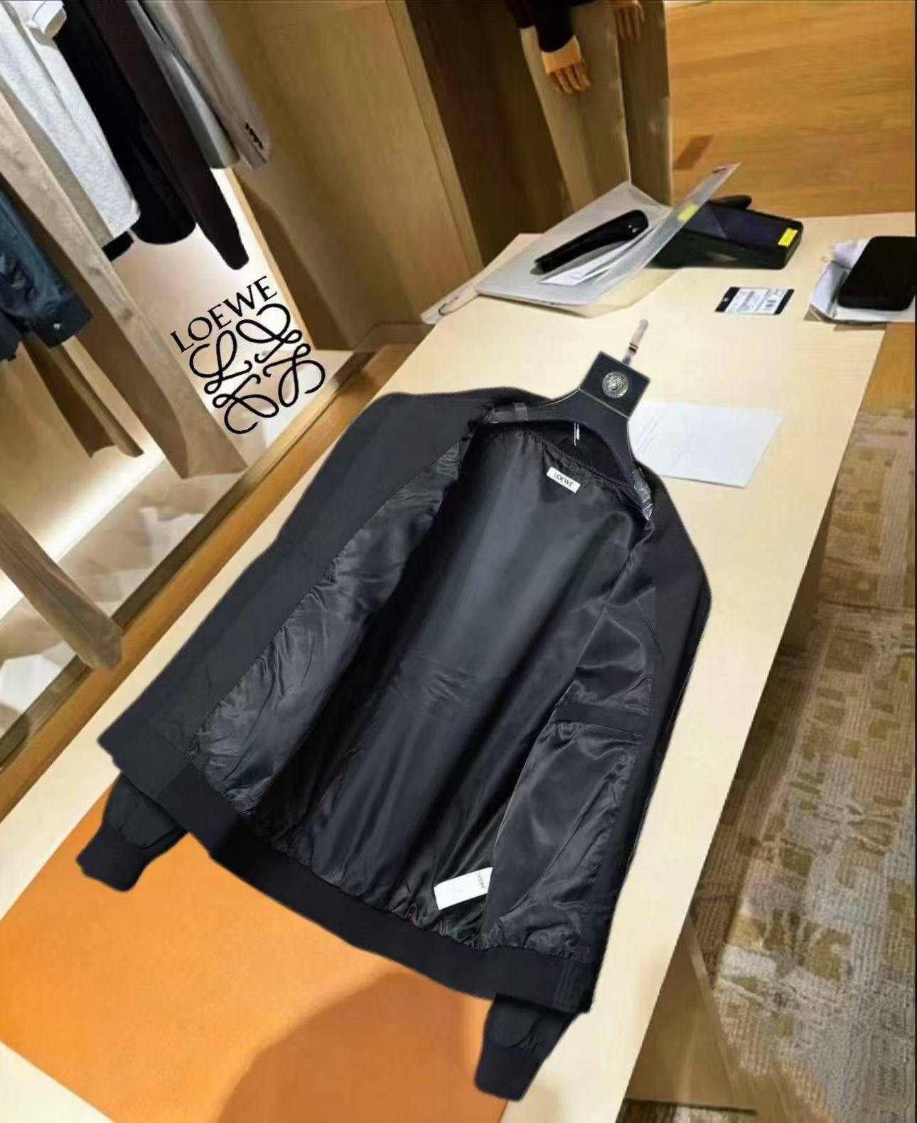 LOEWE ロエベ メンズ ジャケット ブルゾン ダブルジップ ロゴワッペン ナイロン 秋冬 ブラック - 画像 7