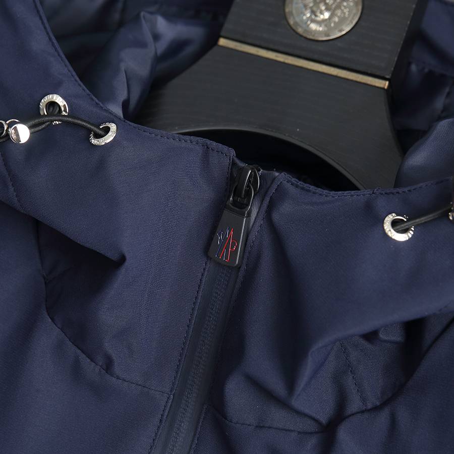 MONCLER モンクレール メンズ ジャケット ブルゾン ナイロン ロゴワッペン マウンテンパーカー ネイビー - 画像 11