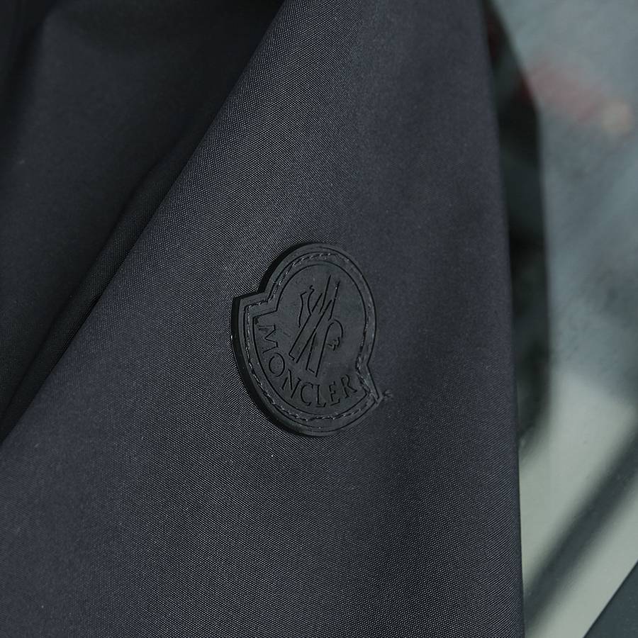 MONCLER モンクレール メンズ ブルゾン マウンテンパーカー ナイロン キルティング ロゴワッペン ブラック M 3XL - 画像 3