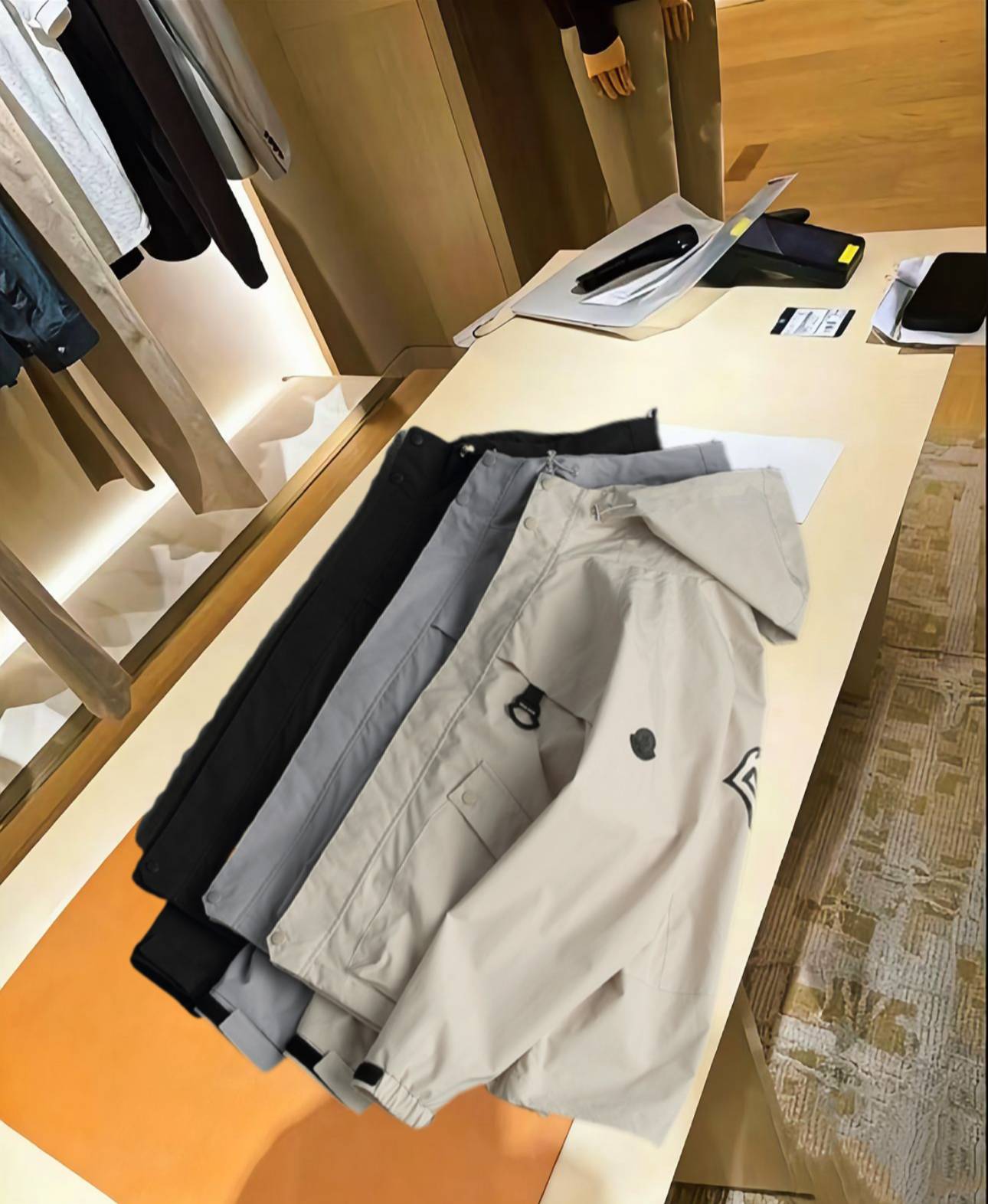 MONCLER モンクレール メンズ ブルゾン マウンテンパーカー ナイロン キルティング ロゴワッペン ブラック M 3XL - 画像 9