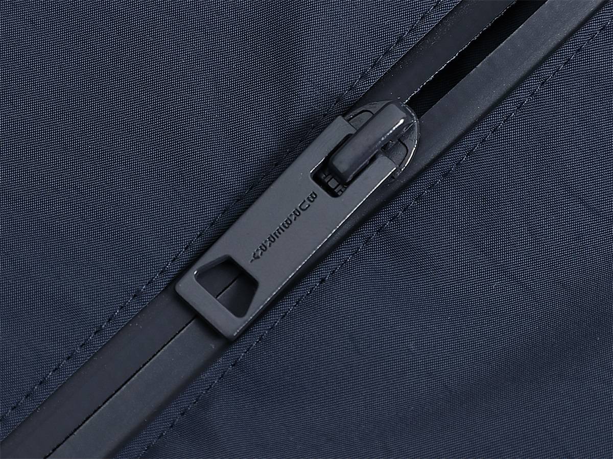 BURBERRY バーバリー メンズ ジャケット ブルゾン ナイロン キルティング マウンテンパーカー 秋冬 ネイビー - 画像 5