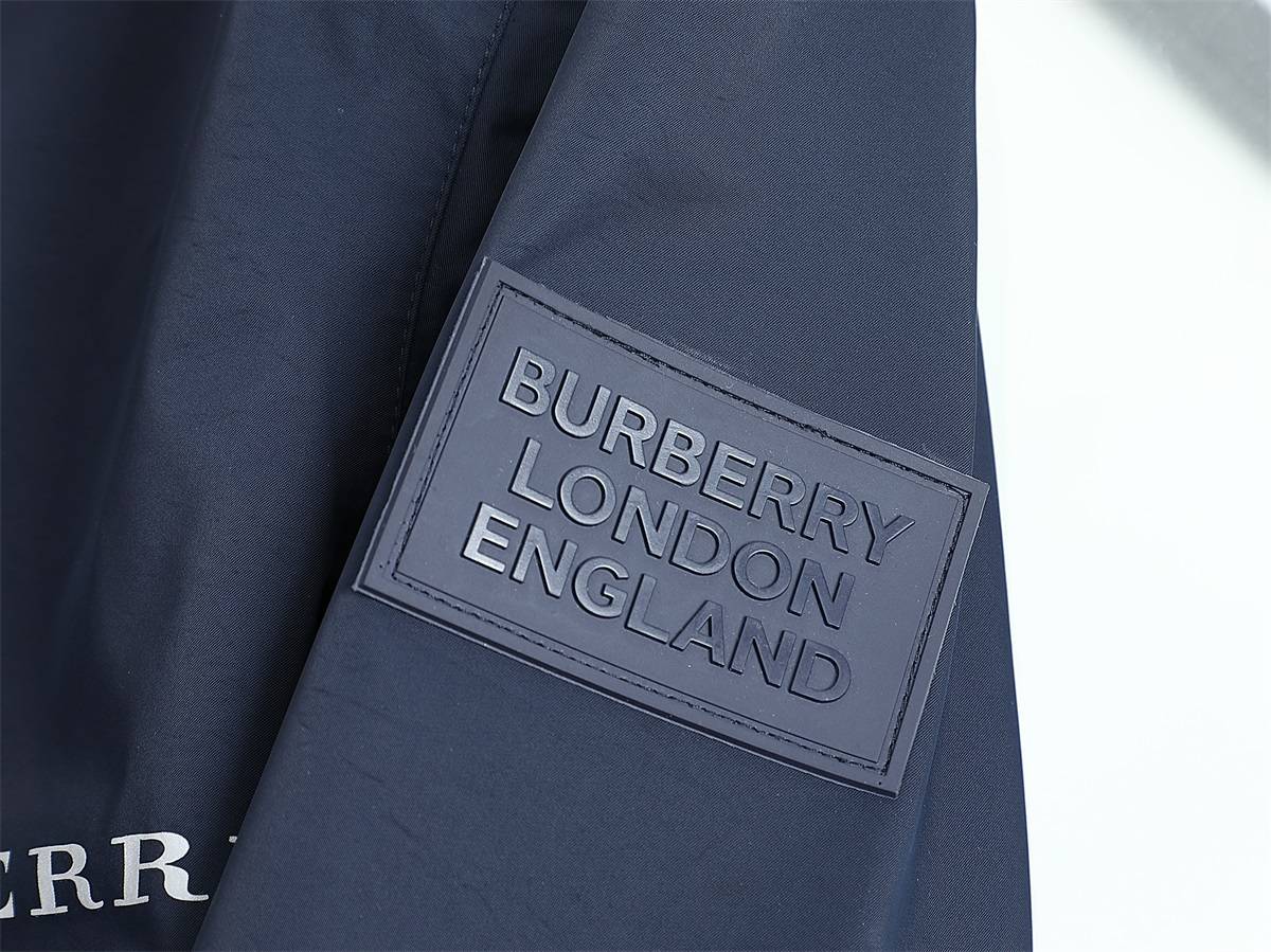 BURBERRY バーバリー メンズ ジャケット ブルゾン ナイロン キルティング マウンテンパーカー 秋冬 ネイビー - 画像 13