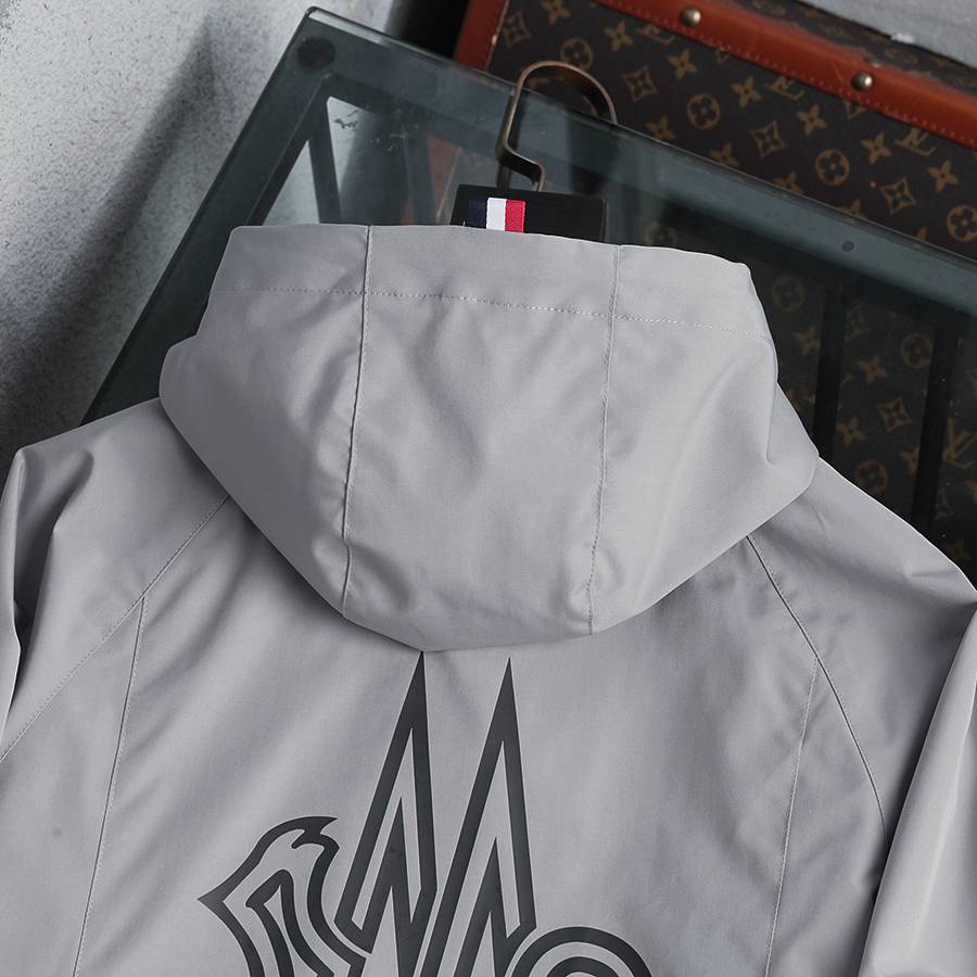 MONCLER モンクレール メンズ ジャケット ブルゾン ナイロン ロゴワッペン マウンテンパーカー 秋冬 グレー - 画像 5