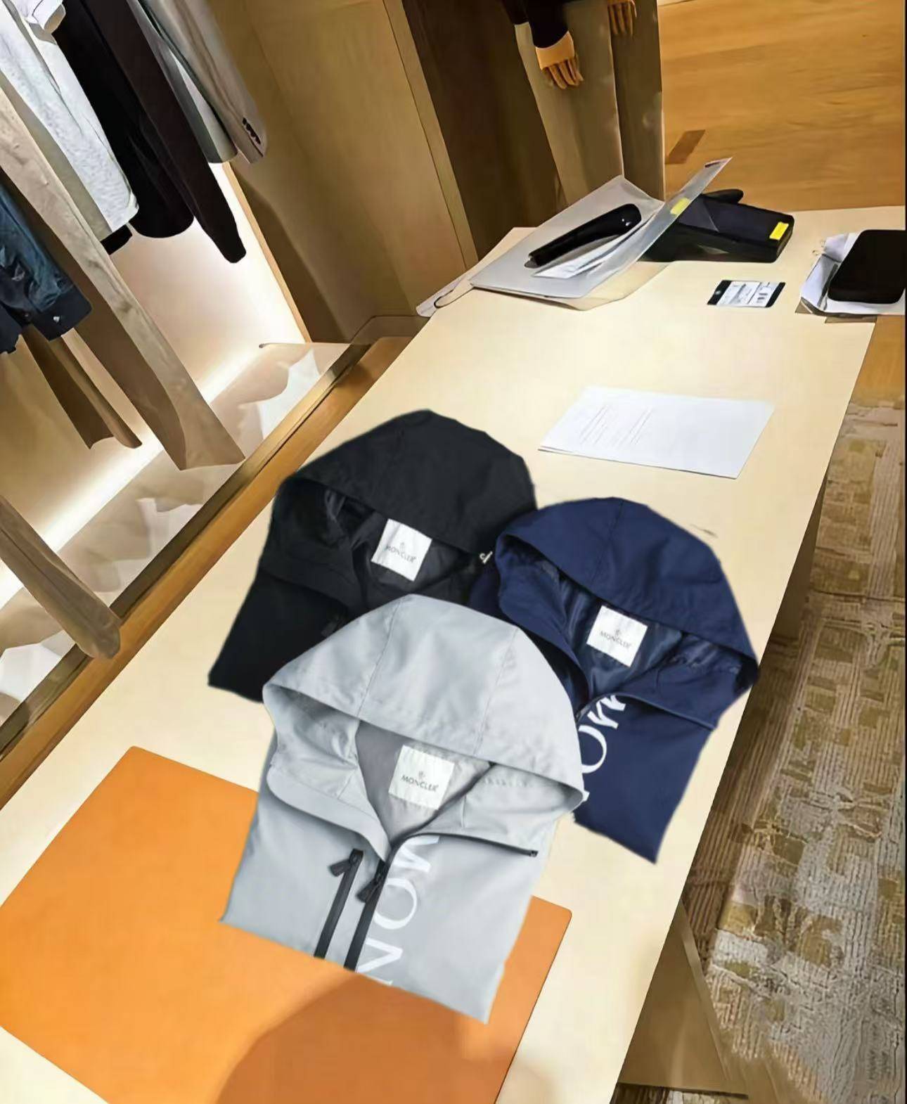 MONCLER モンクレール メンズ ダウンジャケット マウンテンパーカー キルティング ナイロン 秋冬防寒 ブラック M - 画像 7