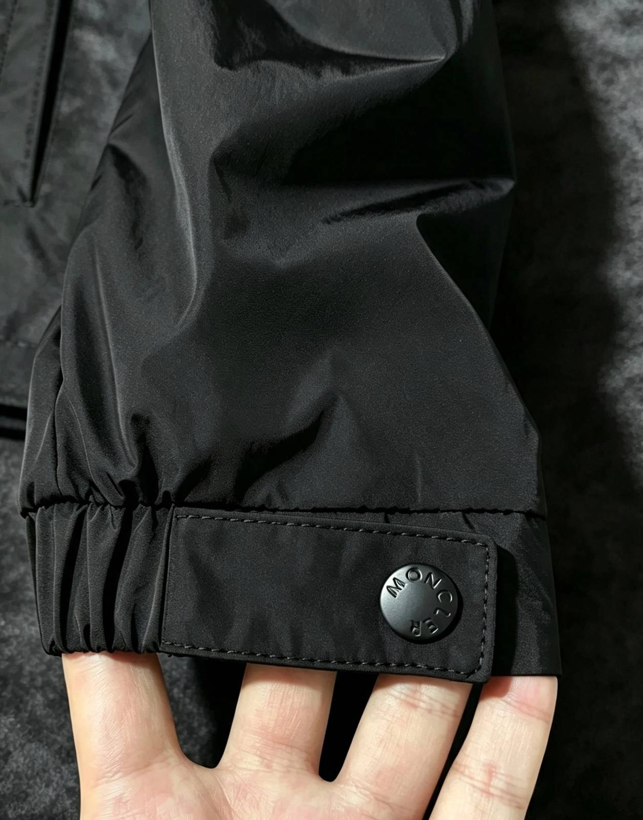 MONCLER モンクレール メンズ ダウンジャケット マウンテンパーカー キルティング ナイロン 秋冬防寒 ブラック M - 画像 2