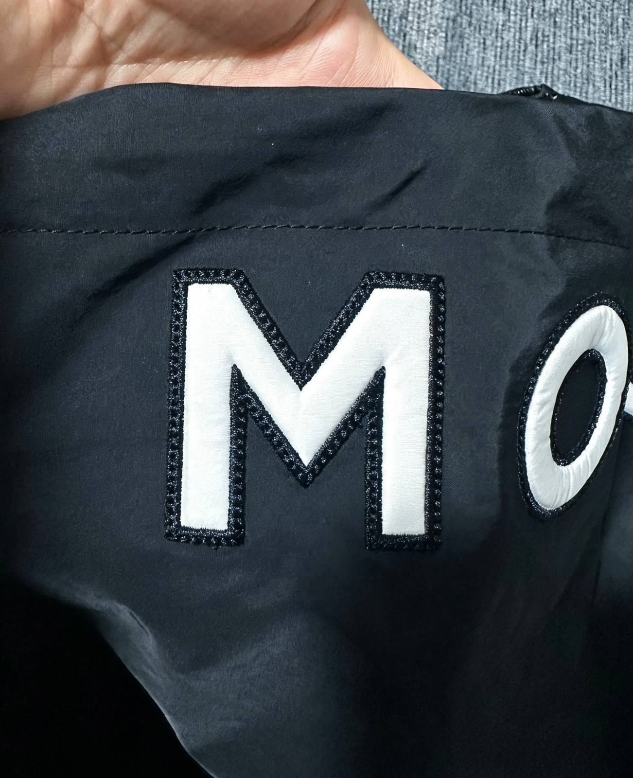 MONCLER モンクレール メンズ ダウンジャケット マウンテンパーカー キルティング ナイロン 秋冬防寒 ブラック M - 画像 4